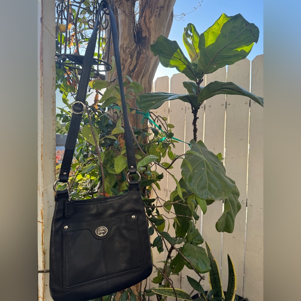 Coach Elegant Black Crossbody Bag